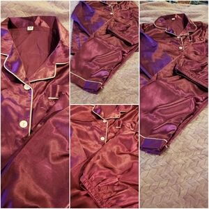 Satin Two-Piece Pajama Set in Deep Plum with White Piping / Says M But Small
